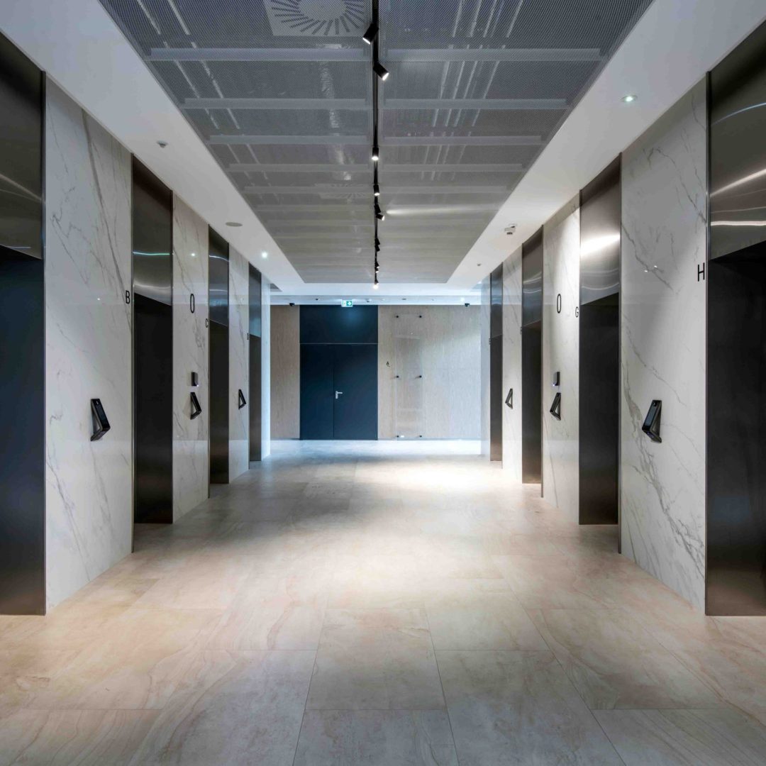 U_CENTER-35